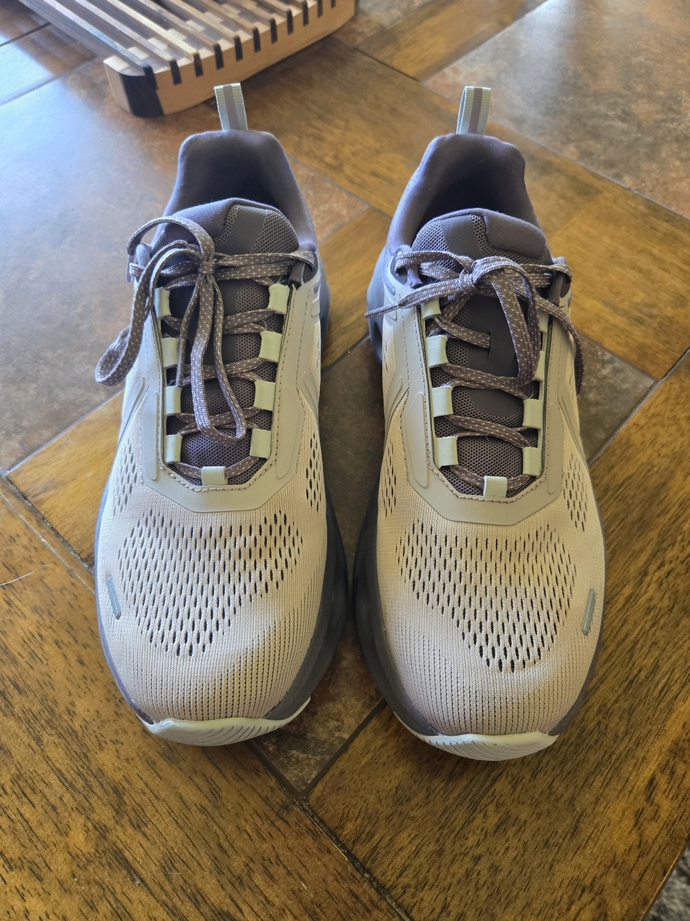 NORTIV 8 Women’s Athletic Shoe